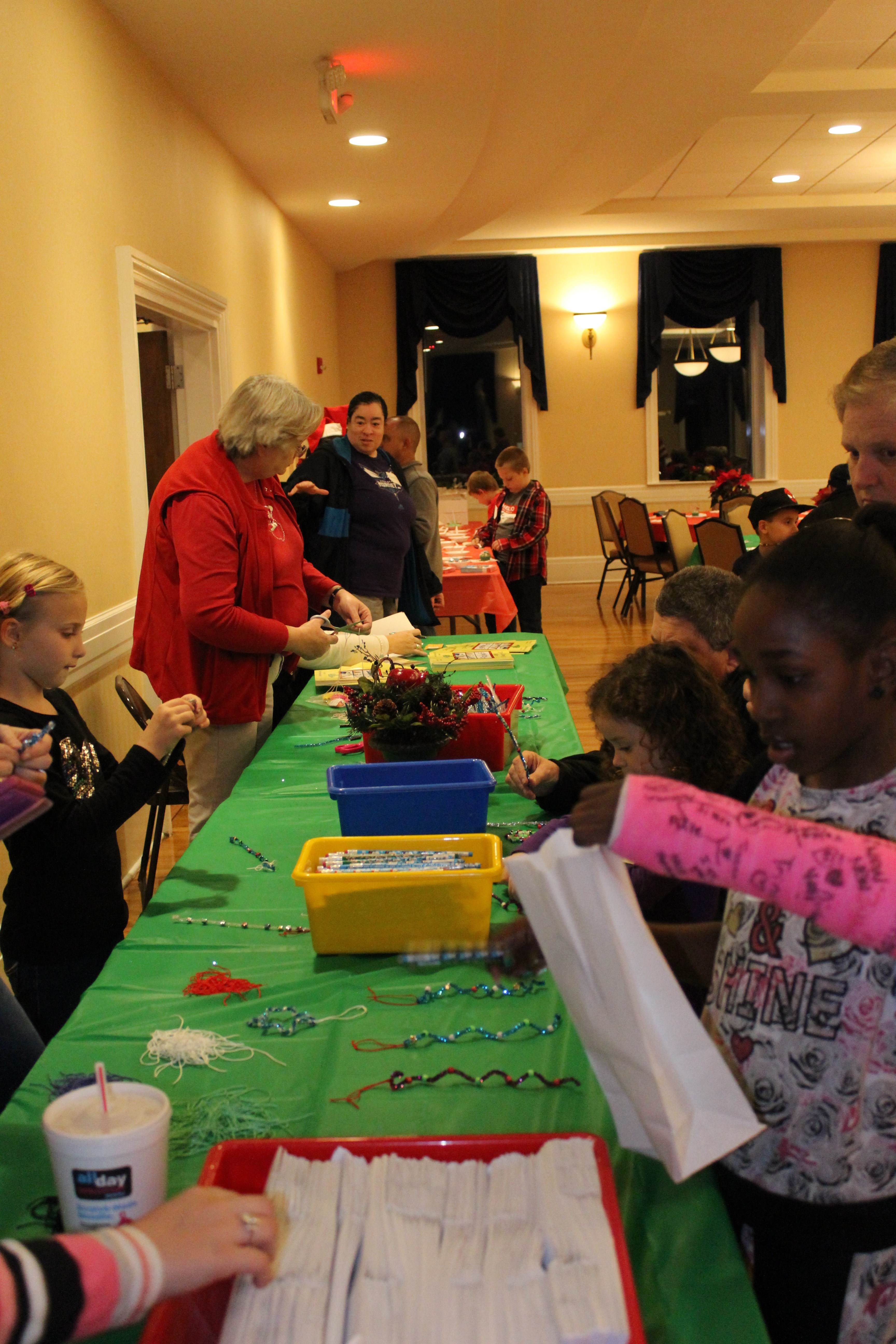christmas-meal-ember-church